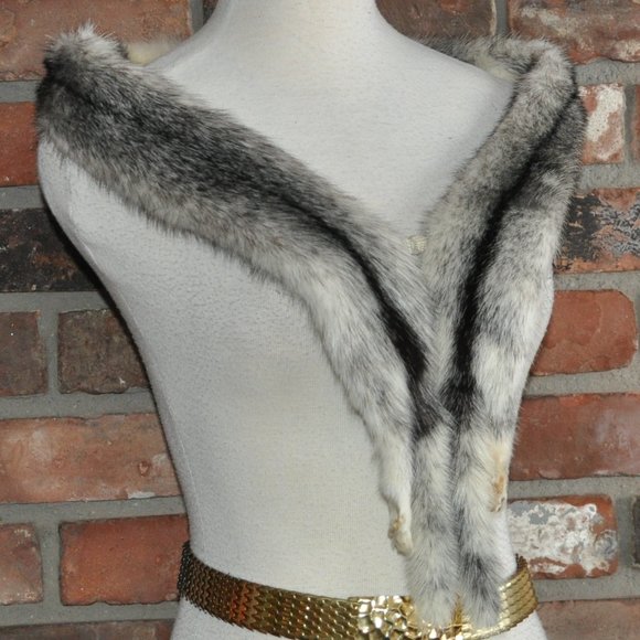 Beautiful Mink Ivory Black Cross Scarf, Neck Wrap Double Sided Paws & Tails 52" - Picture 1 of 11